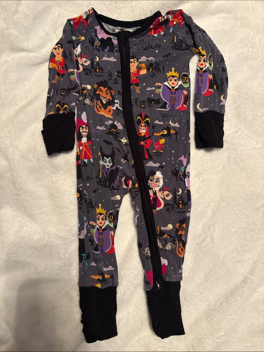 Little sleepies Disney Villains 0-3 month